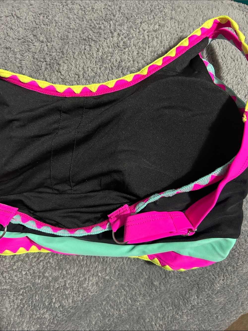 NWT Popvil Black Swim Set with Neon Pink and Aqua Trim - Picture 4 of 12